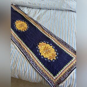 Williams Sonoma Milano Sicily Table Runner